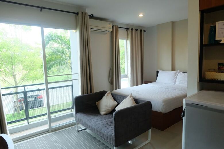 Hotel I Rich Residence
