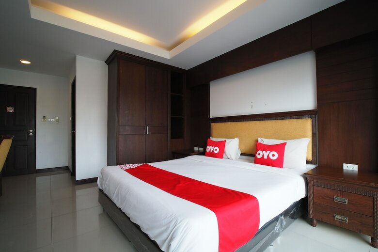 Hotel Oyo 898 Sota Residence