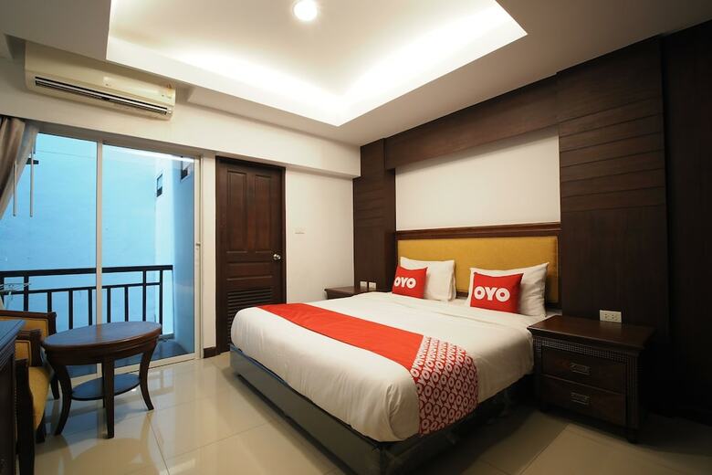 Hotel Oyo 898 Sota Residence