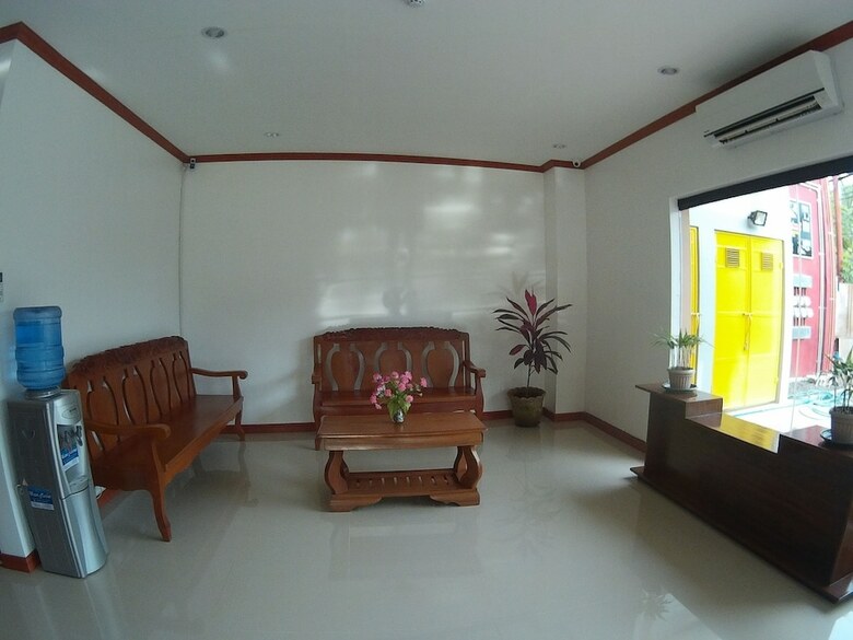 Dreamland Residences Hotel