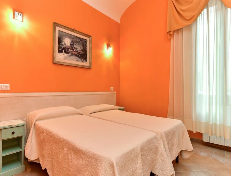 Hotel Claudia Suites