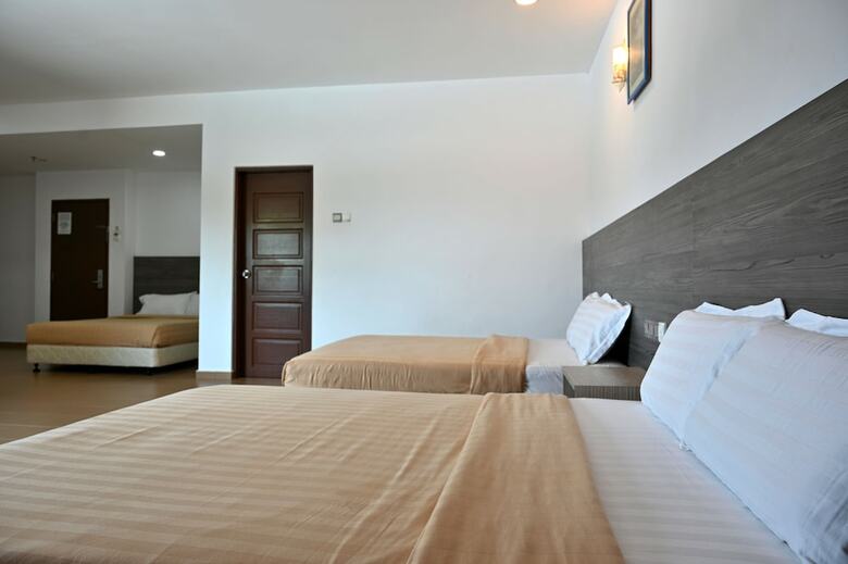 Cenang View Hotel