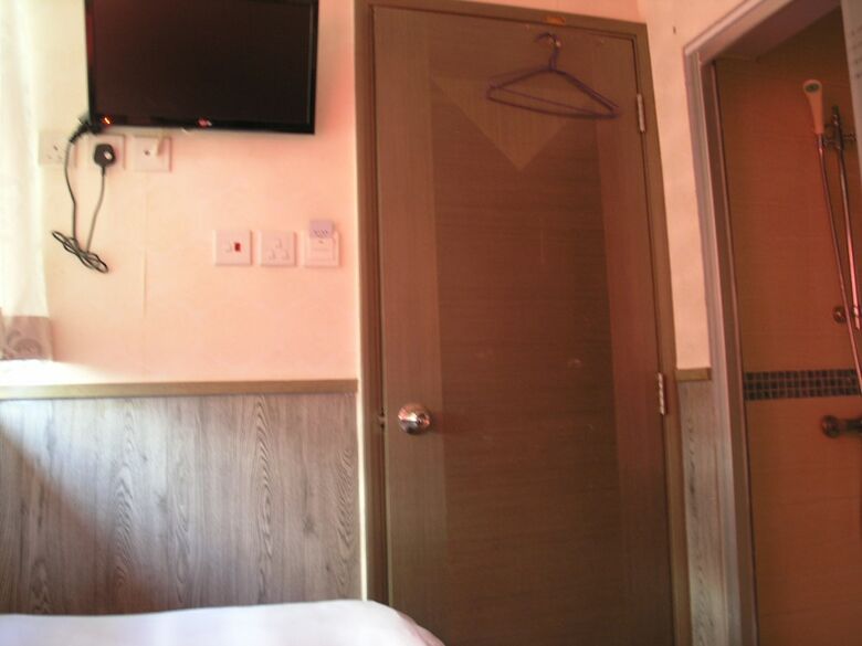 Hotel Majestic 7 Guest House