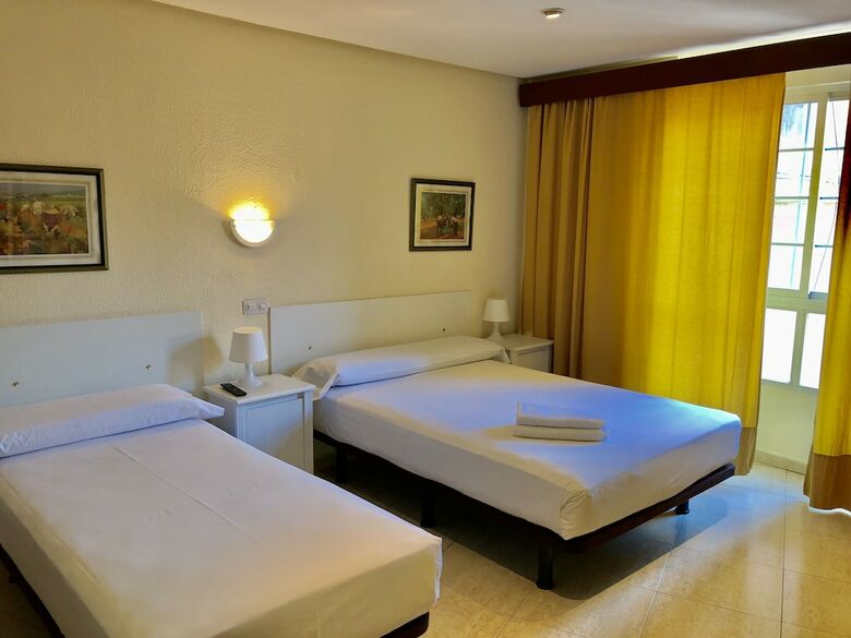 Hostal Arriaza