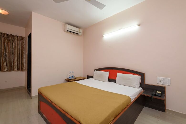 Hotel Sai Shraddha