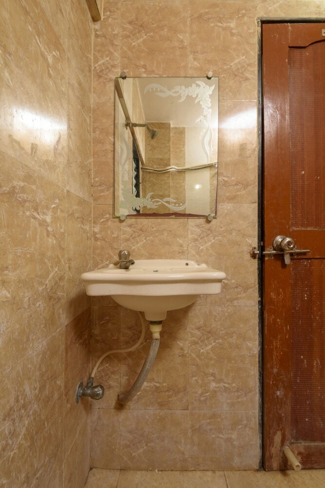 Hotel Sai Shraddha