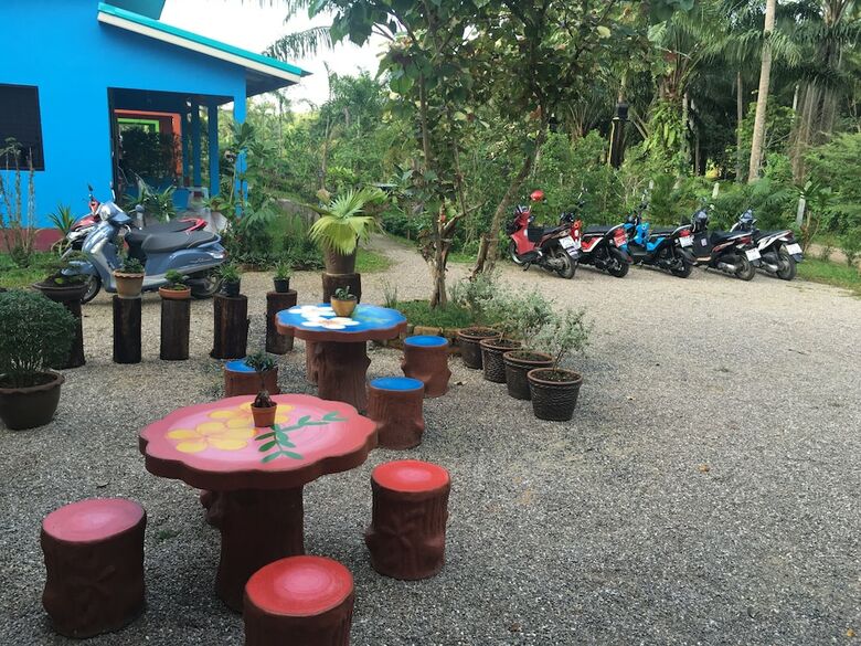 Hotel The Jasmine Resort