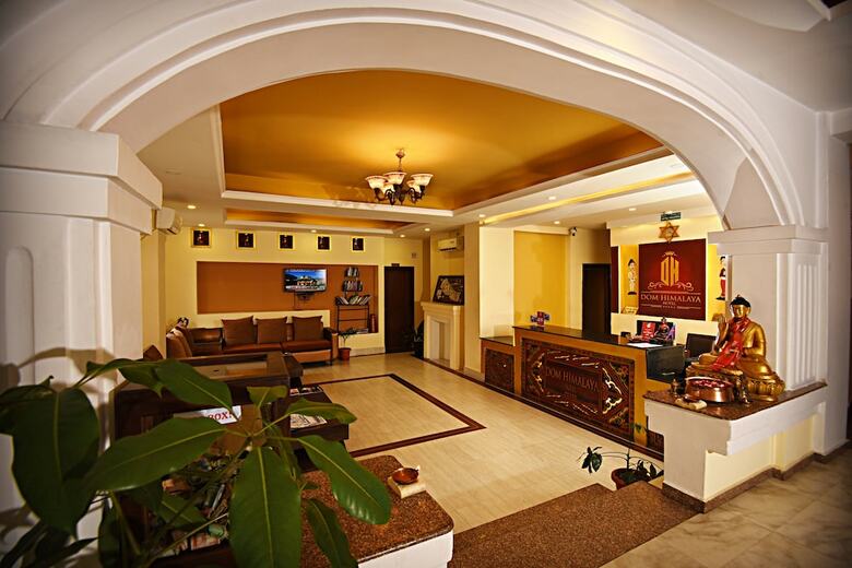 Dom Himalaya Hotel