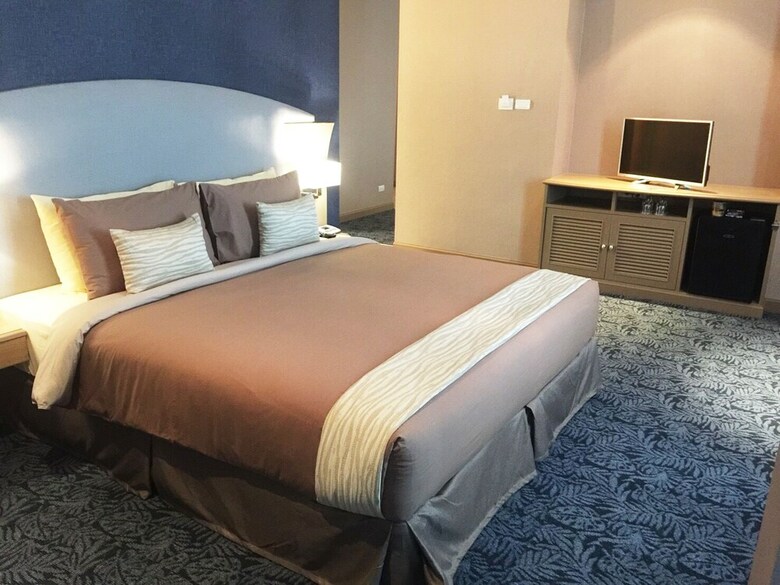 Fortune Rajpruek Hotel