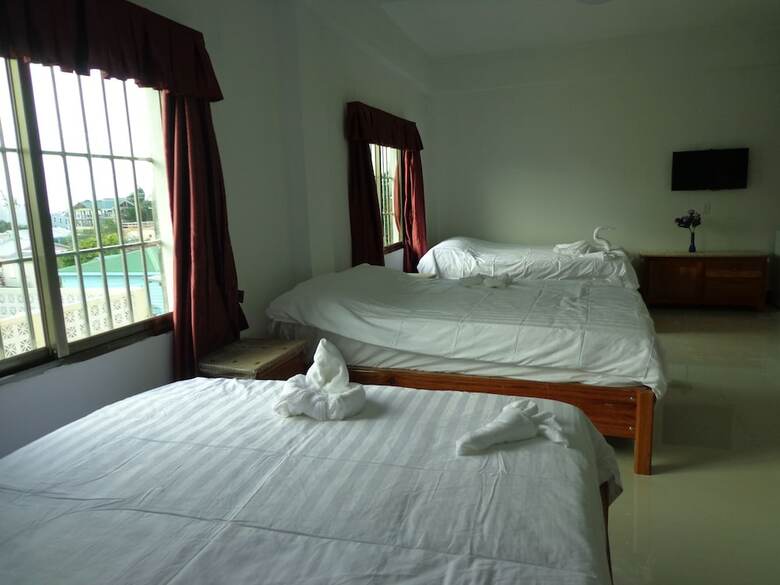 Enjoy Hotel