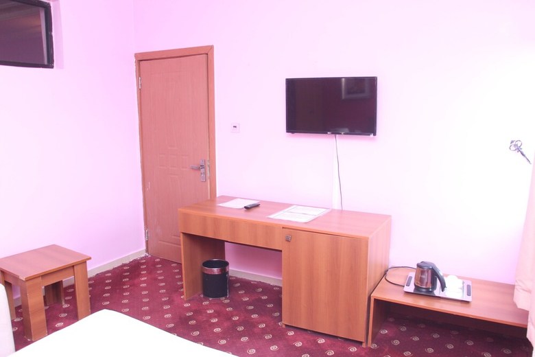 Grand Ibro Hotel Annex