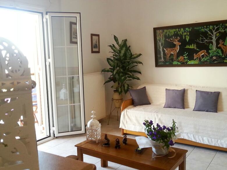 Tzaneria Apartments