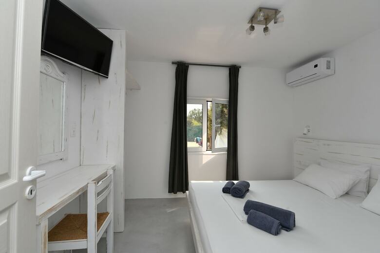 Hotel Surfing Beach Village