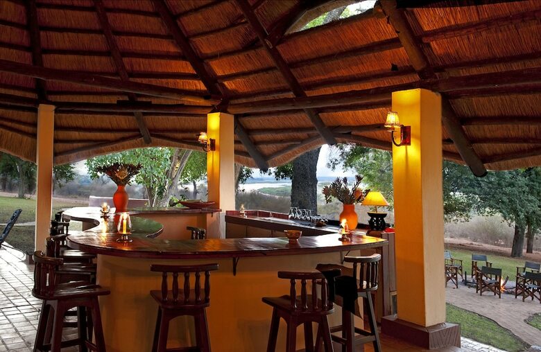 Posada Imbabala Zambezi Safari Lodge - All Inclusive