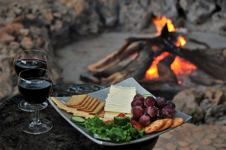 Posada Imbabala Zambezi Safari Lodge - All Inclusive