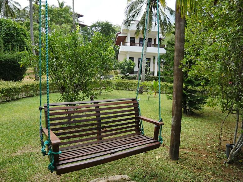 Hotel Hideaway Lodge