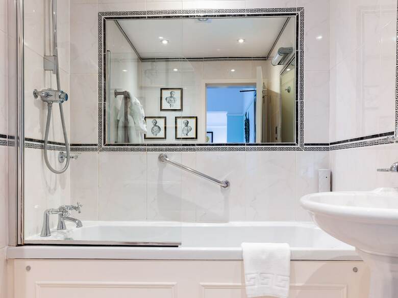 The Montagu Arms Hotel