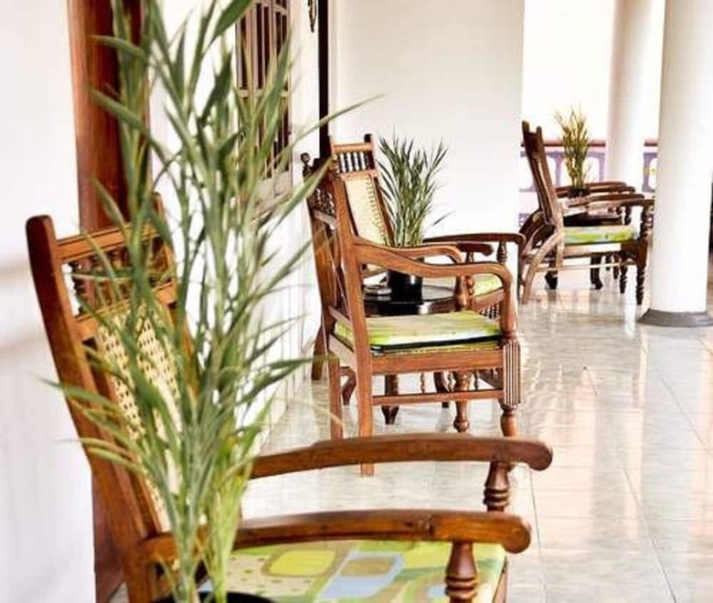 Hotel Happy Night & Restaurant