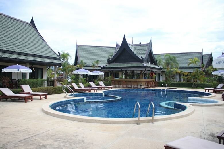 Hotel Airport Resort & Spa