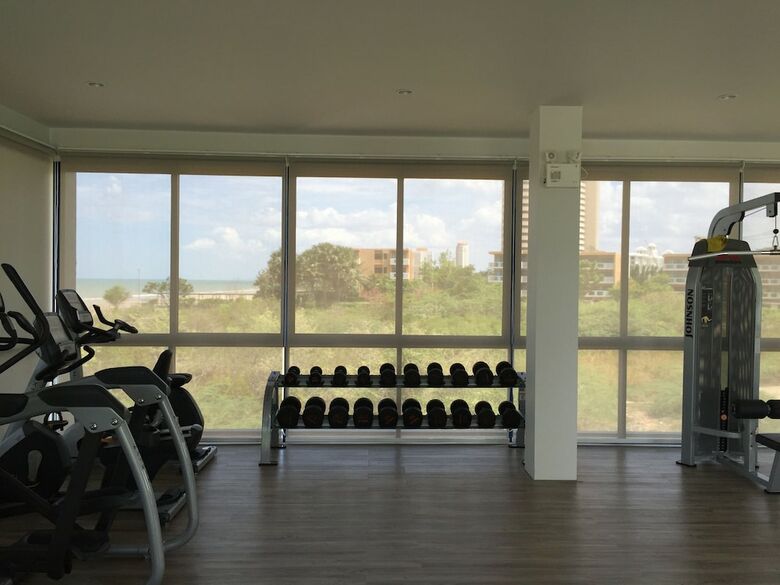 Baan Thew Talay Blue Sapphire