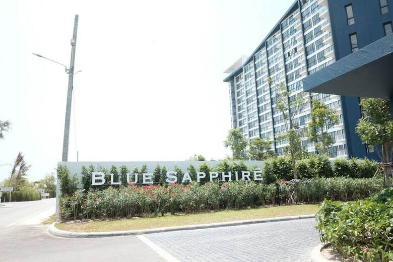 Baan Thew Talay Blue Sapphire