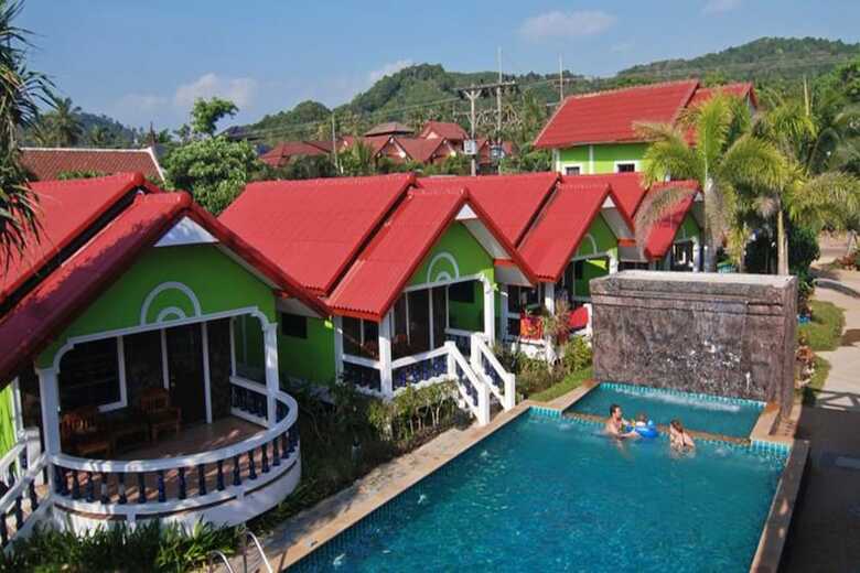 Hotel Lanta Nature Beach Resort