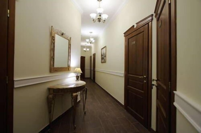 Boomerang Business Hotel