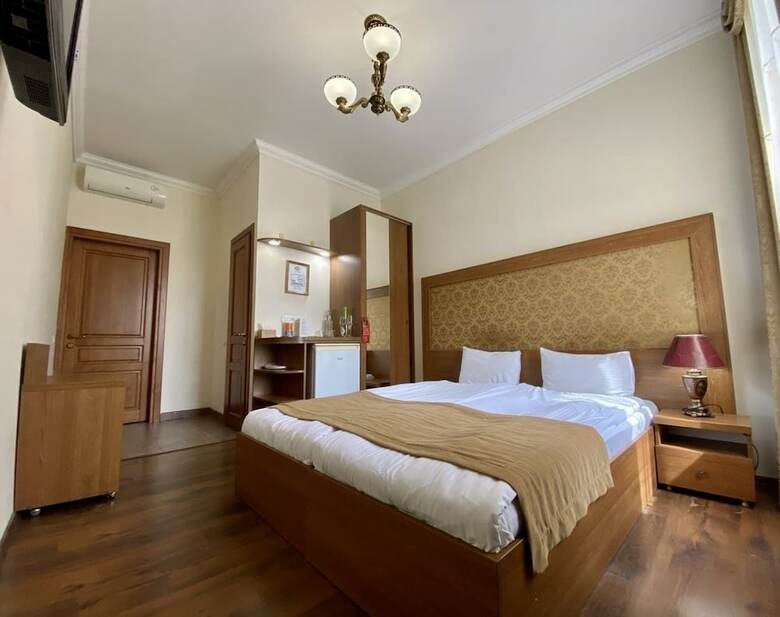 Boomerang Business Hotel