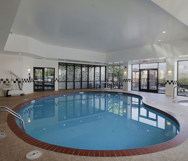 Hotel Doubletree Suites By Hilton Bentonville