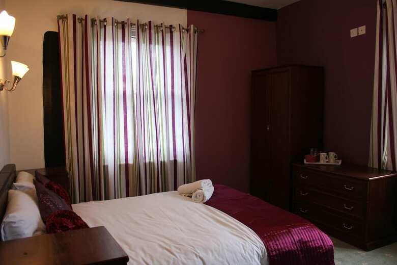 George Hotel