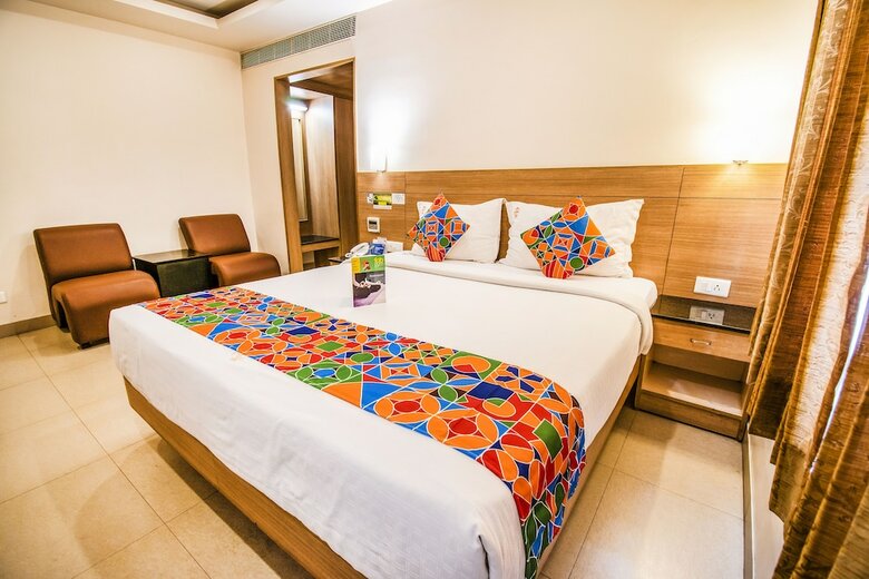 Fabhotel Royal Castle Gandhipuram