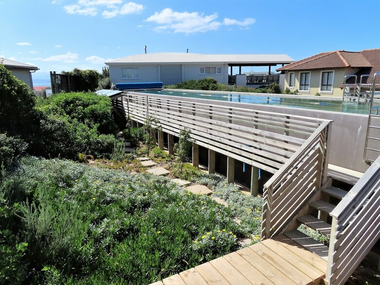 Apartamentos Ilanga Beach House