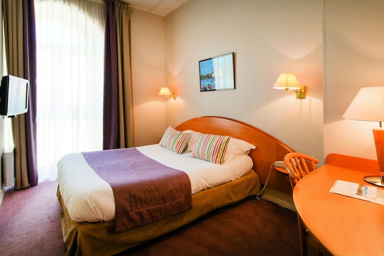 Hotel H�tel Club Vacances Bleues Le Balmoral