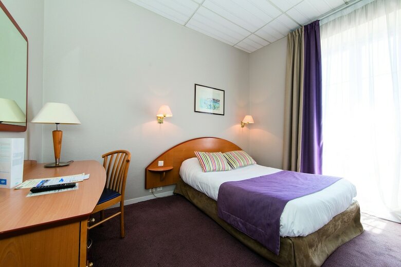 Hotel H�tel Club Vacances Bleues Le Balmoral