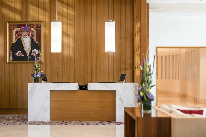 Hotel Crowne Plaza Muscat Ocec