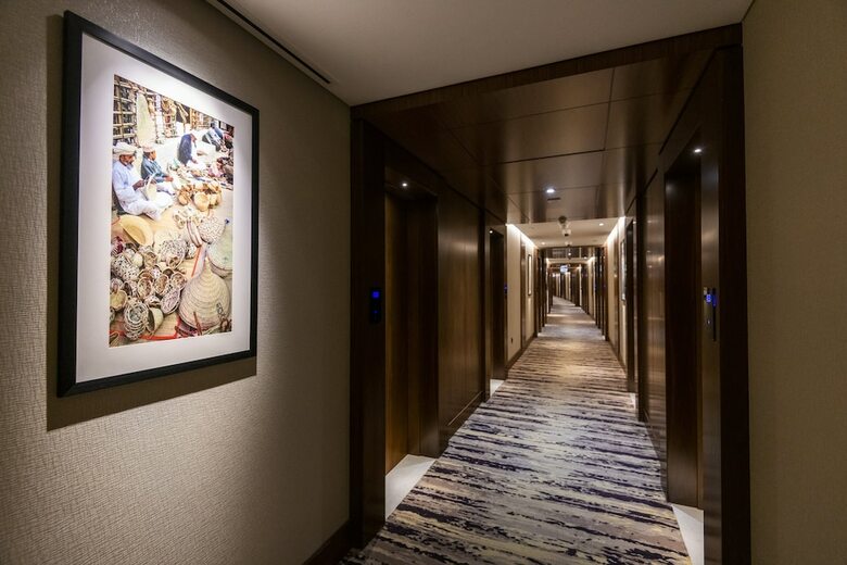 Hotel Crowne Plaza Muscat Ocec