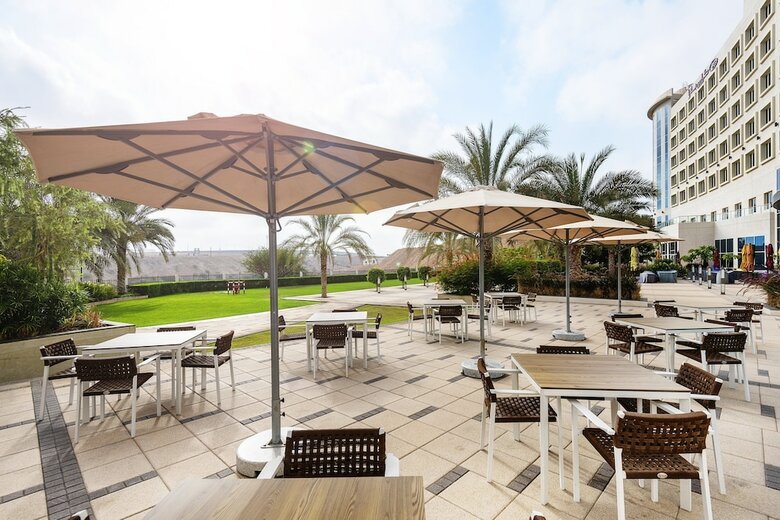 Hotel Crowne Plaza Muscat Ocec