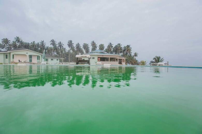 Hotel Karela Beach Resort