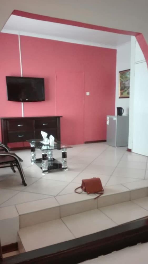 Hotel D&k Guest House