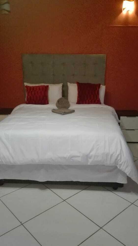Hotel D&k Guest House