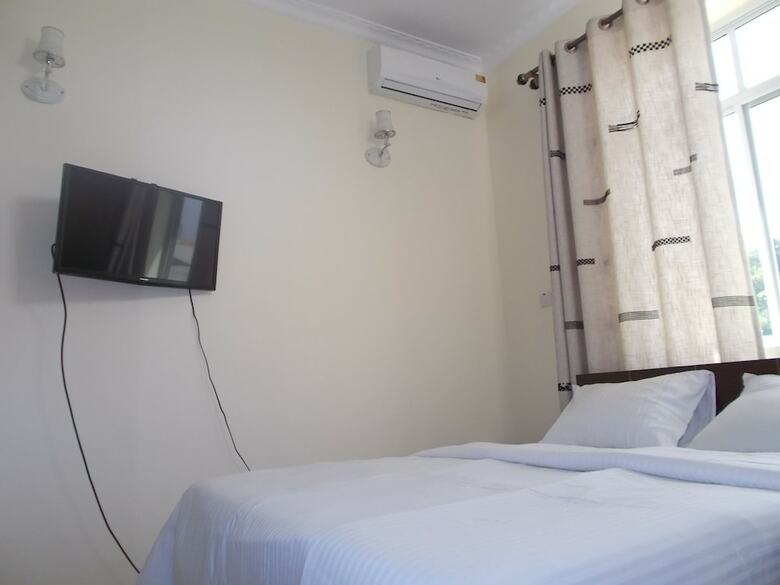Hotel Airport Transit Lodges