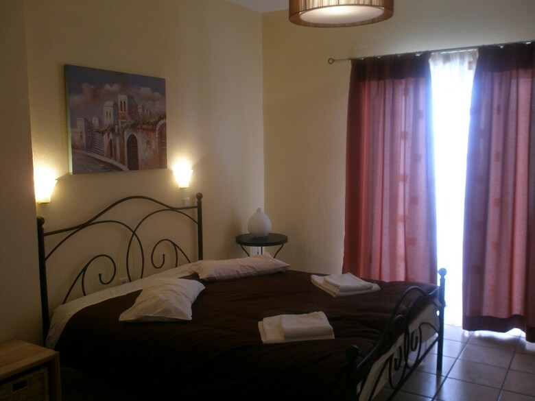Oceanis Rooms Apartments