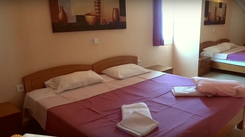 Oceanis Rooms Apartments