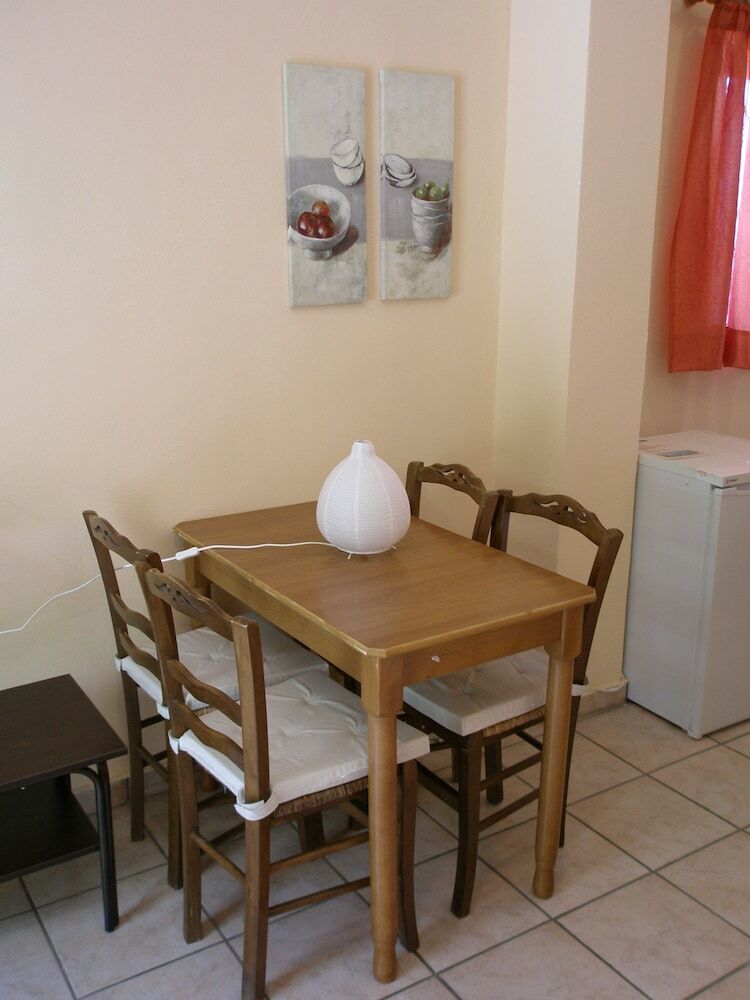 Oceanis Rooms Apartments
