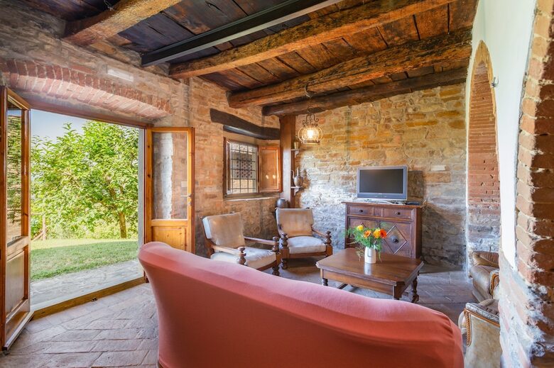 Villa Torre Santa Maria