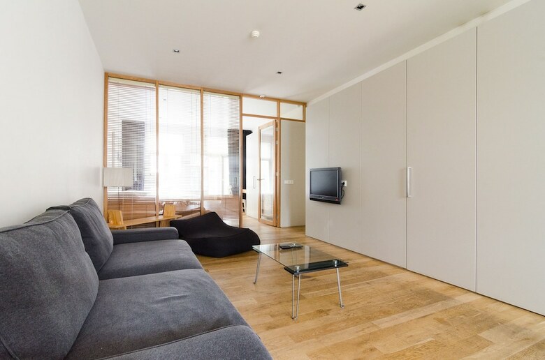 Marnix Apartments