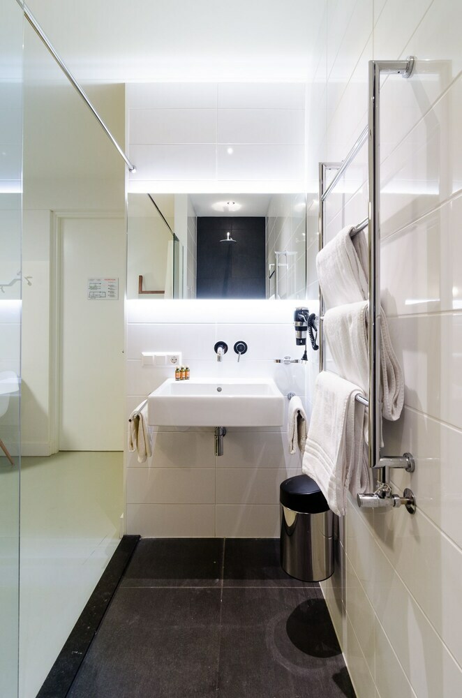 Marnix Apartments
