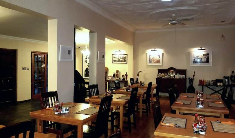 Hotel African Roots Guest House