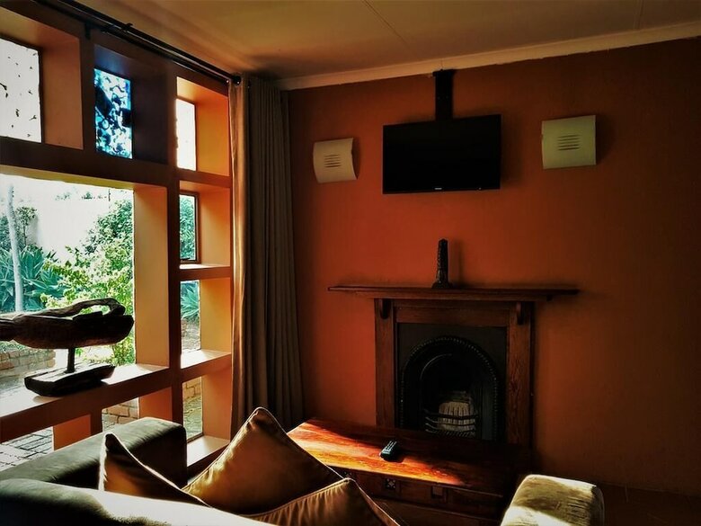 Hotel African Roots Guest House