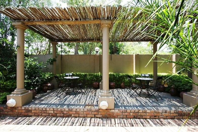 Hotel African Roots Guest House